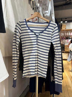 Vintage Striped Slim Long Sleeve T-shirts Autumn Casual Round Neck Streetwear Cotton Tees Women Classic Harajuku Button Tops Y2k