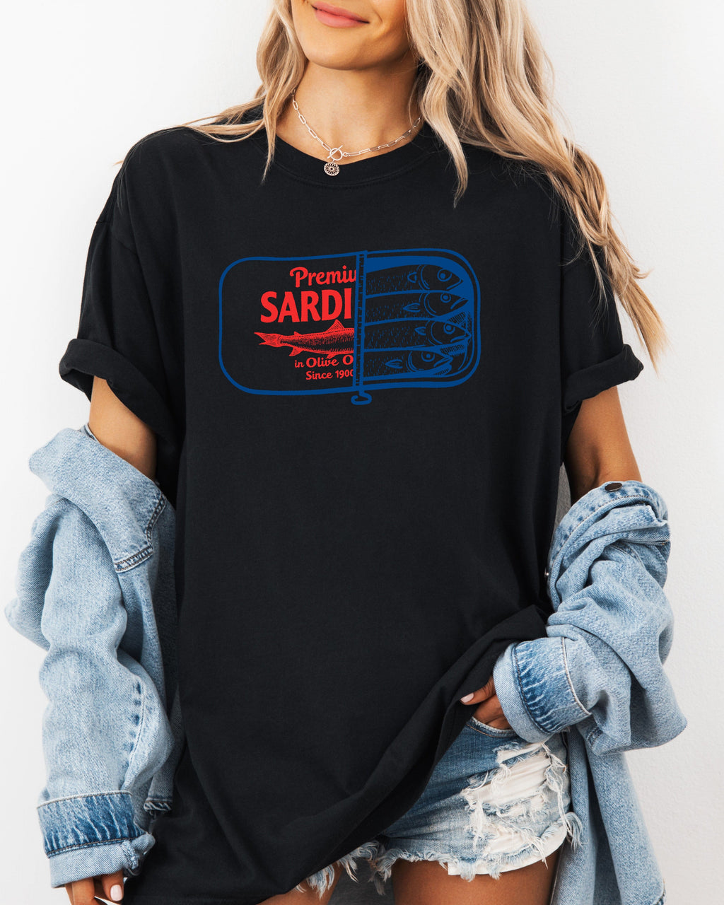 Sardines & Salmon Fish Comfort Colors T-Shirt – Nature Camping Hiking Outdoor Can Graphic Tee