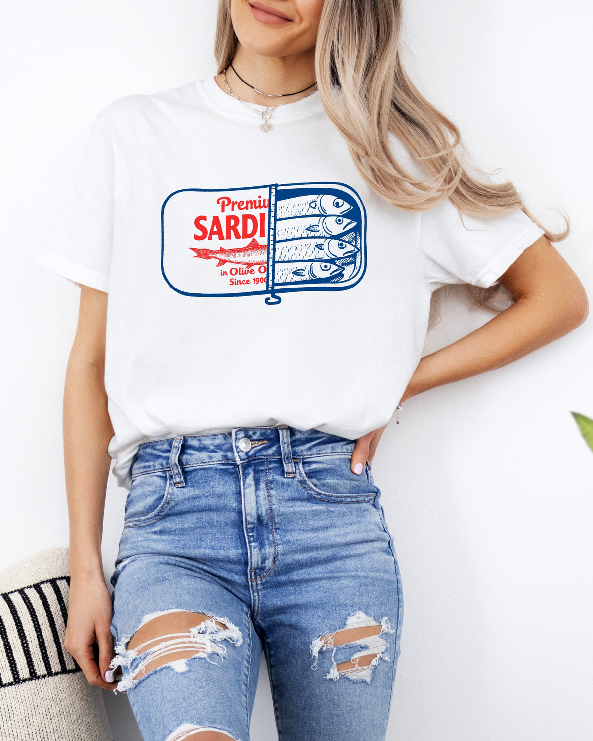 Sardines & Salmon Fish Comfort Colors T-Shirt – Nature Camping Hiking Outdoor Can Graphic Tee