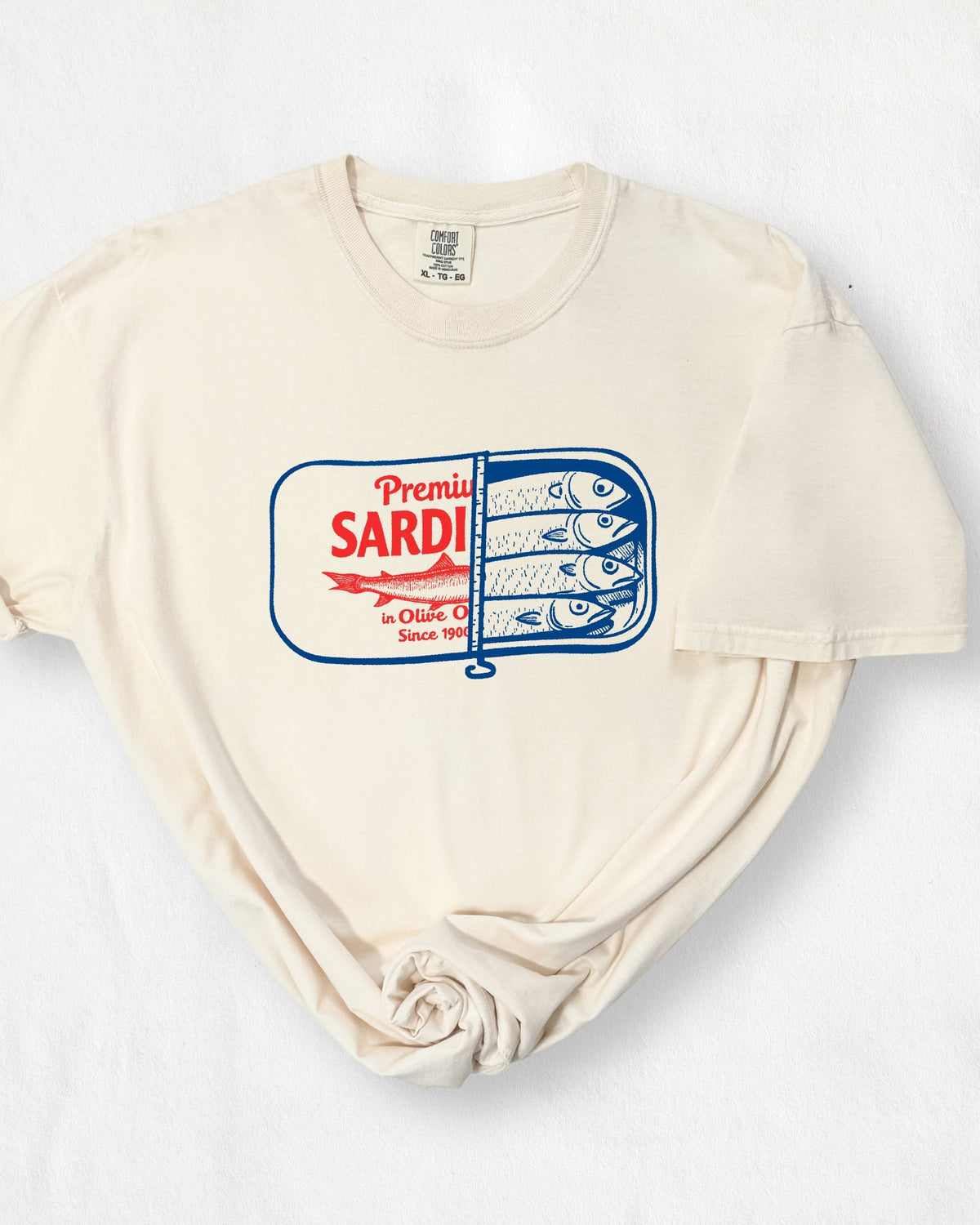 Sardines & Salmon Fish Comfort Colors T-Shirt – Nature Camping Hiking Outdoor Can Graphic Tee