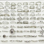 30pcs/Lot Mix Style Pearl Silver Color Finger Rings Animal Snake Chain Hollow Leaf Party Jewelry Girl Love Butterfly Flower Gift