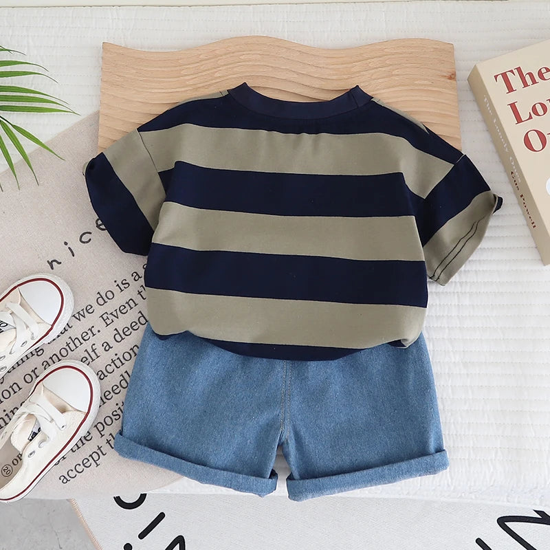 Summer Baby Boy Clothes Set 0-5 Years Old Solid Color Striped Casual Short Sleeve Top with Fashionable Handsome Shorts