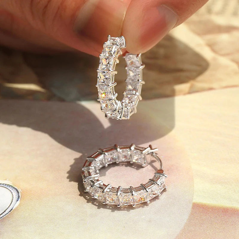 Huitan New Trendy Women Hoop Earrings Full Pave Princess Square Cubic Zirconia Fashion Contracted Female Circle Earrings Jewelry