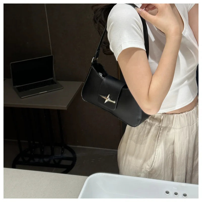 Vintage Shoulder Bags Small Purse for Women Classic PU Leather Shoulder Bag Ladies Underarm Handbag Fashionable Crossbody Bag