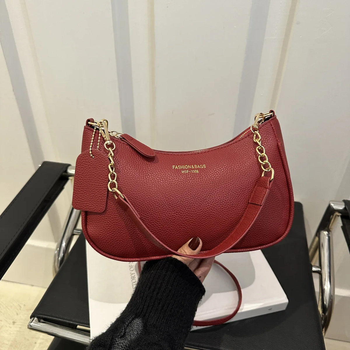 Ladies' Shoulder Bag - Trendy and Fashionable Underarm Crescent Bag, Large Capacity Commuting Crossbody Women's Bag