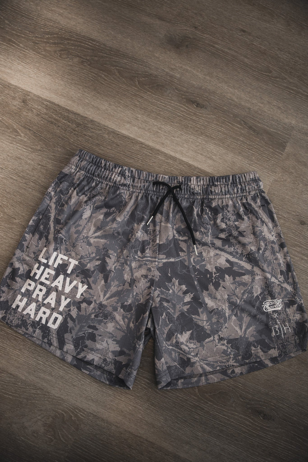 Men's Mesh Lifestyle Shorts | 5.5"- Lift Heavy Pray Hard Deadwood