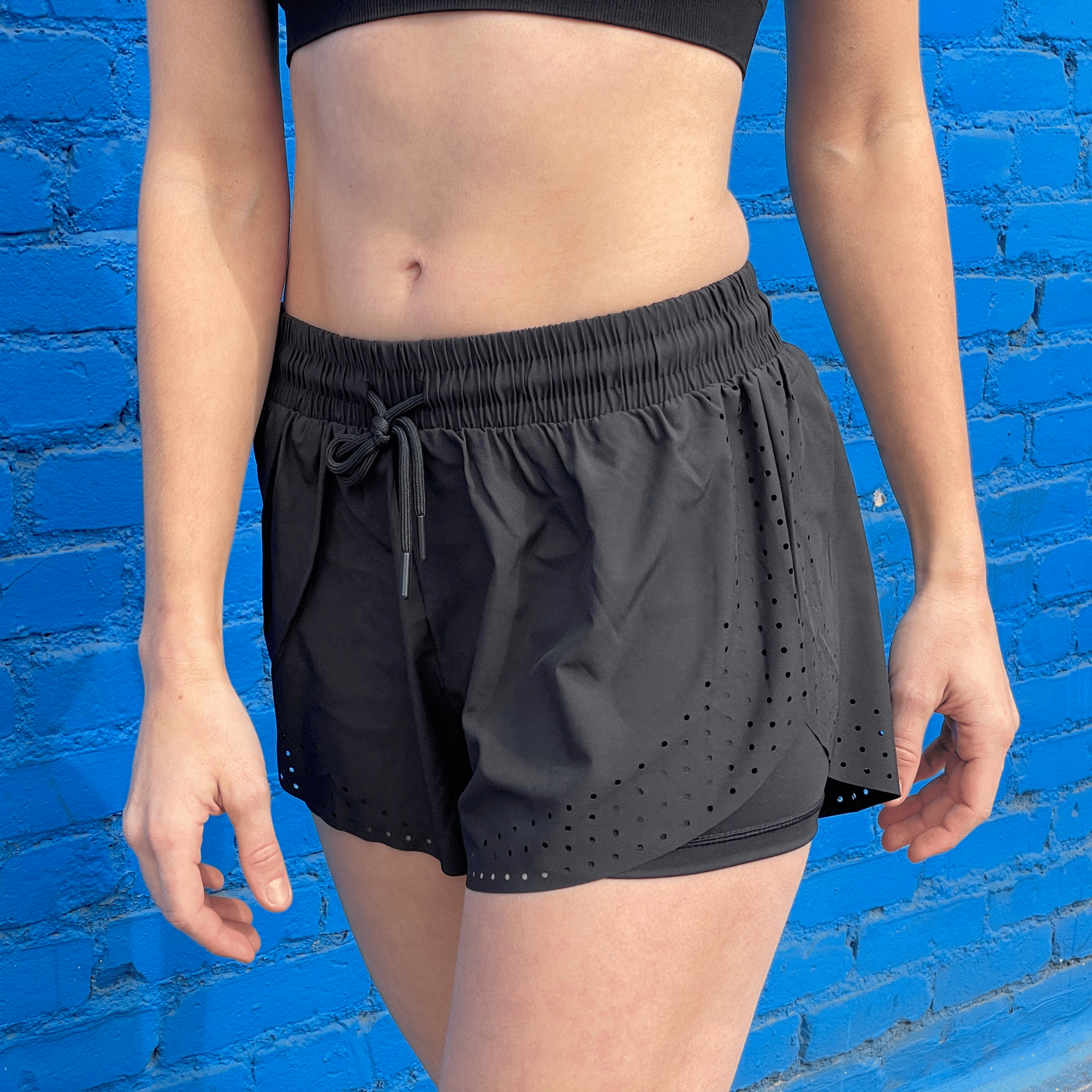 Arielle Athletic Shorts with Built-In compression Liner(D0102HEB27V)