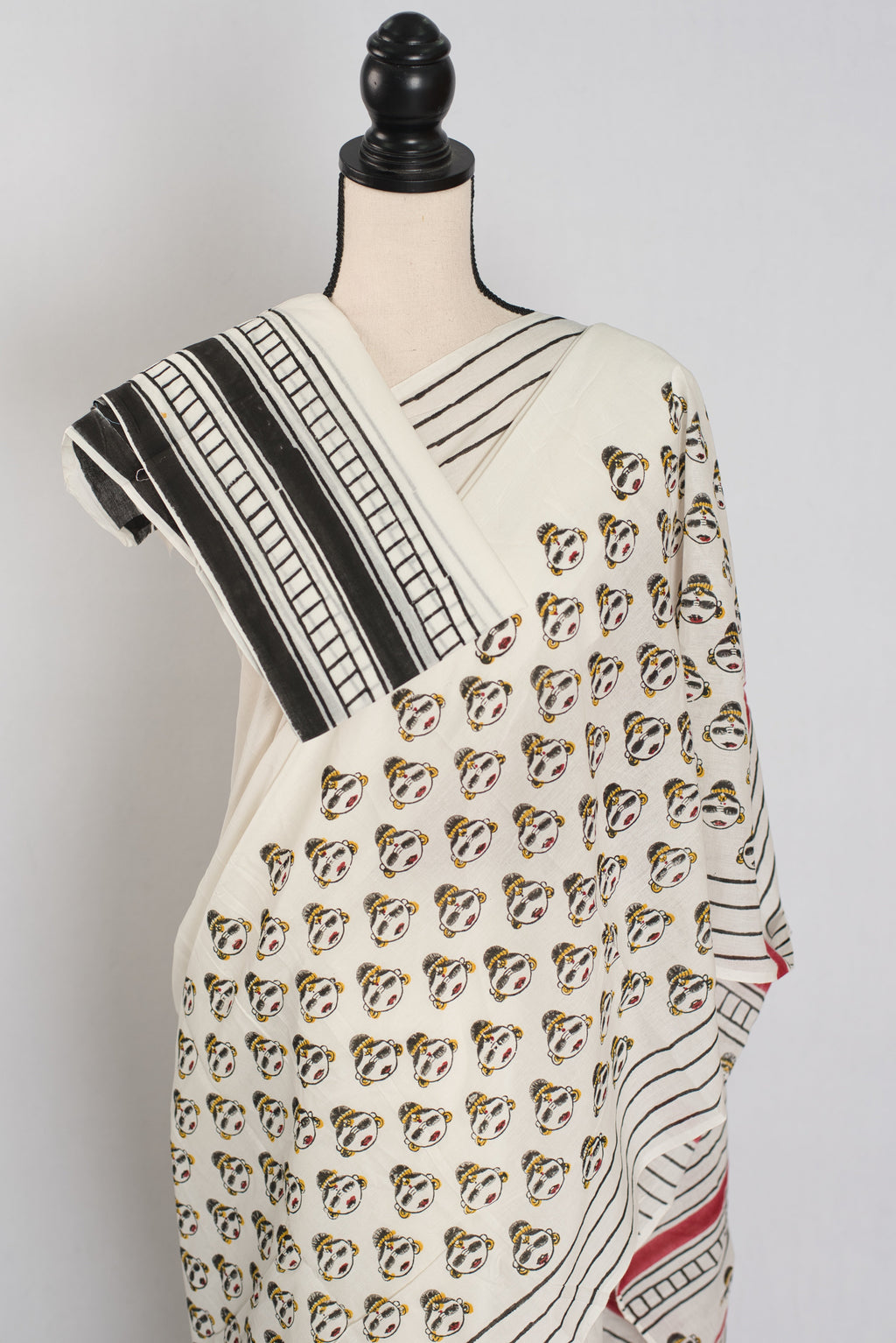 Sandhi: White & Black Contemporary Printed Mulmul Cotton Saree