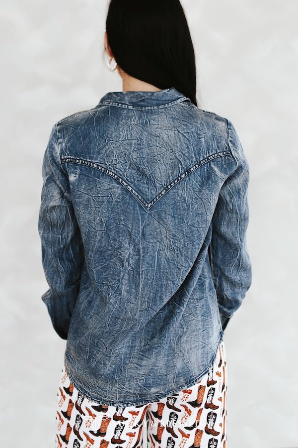 Vintage Blue Washed Western Denim Shirt – Concho Button Tencel Top