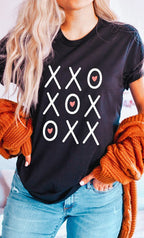 XOXO Heart Tic Tac Toe Valentines Day Graphic Tee T-Shirt