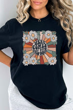 Here Comes The Sun Daisy Comfort Color Graphic Tee T-Shirt