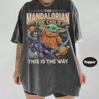 Retro Star Wars The Mandalorian The Child — Gildan Hoodie