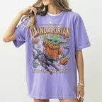 Retro Star Wars The Mandalorian The Child — Gildan Sweatshirt