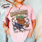 Retro Star Wars The Mandalorian The Child — Gildan Hoodie