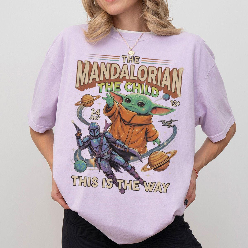 Retro Star Wars The Mandalorian The Child — Gildan Hoodie