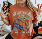 Retro Star Wars The Mandalorian The Child — Gildan Hoodie