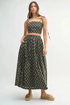 Women's Two Piece Set Women's Crop Top & Skirt Set - Floral Print - Trendy Two Piece