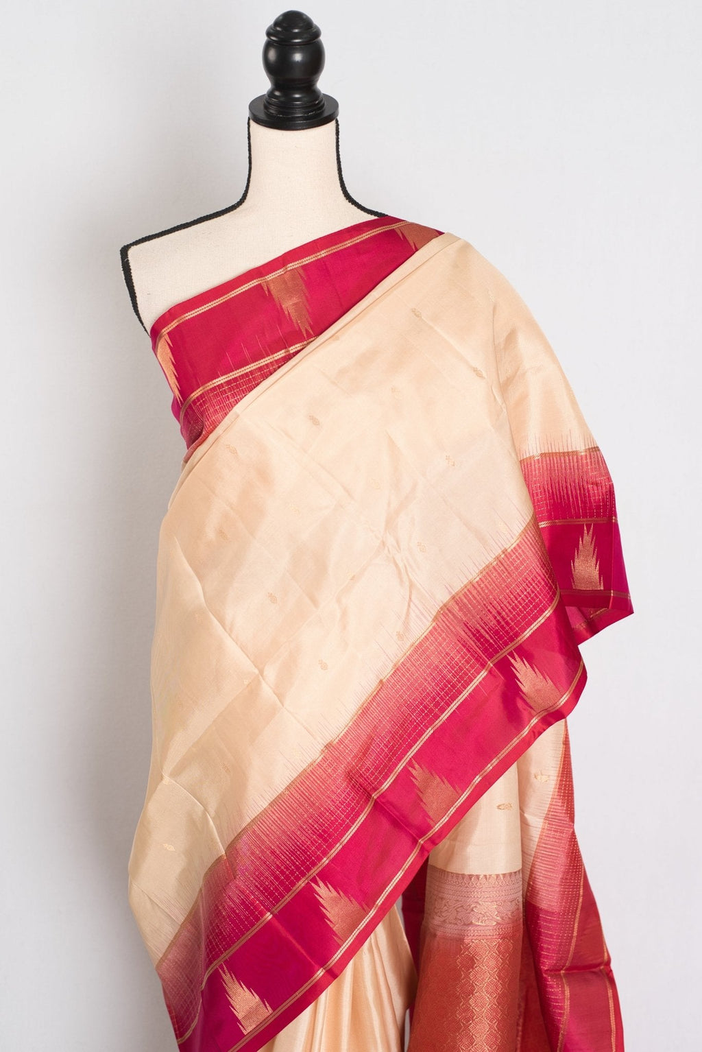 Naina: Clay White & Rani Pink Kanjivaram Silk Saree | Silk Mark Certified