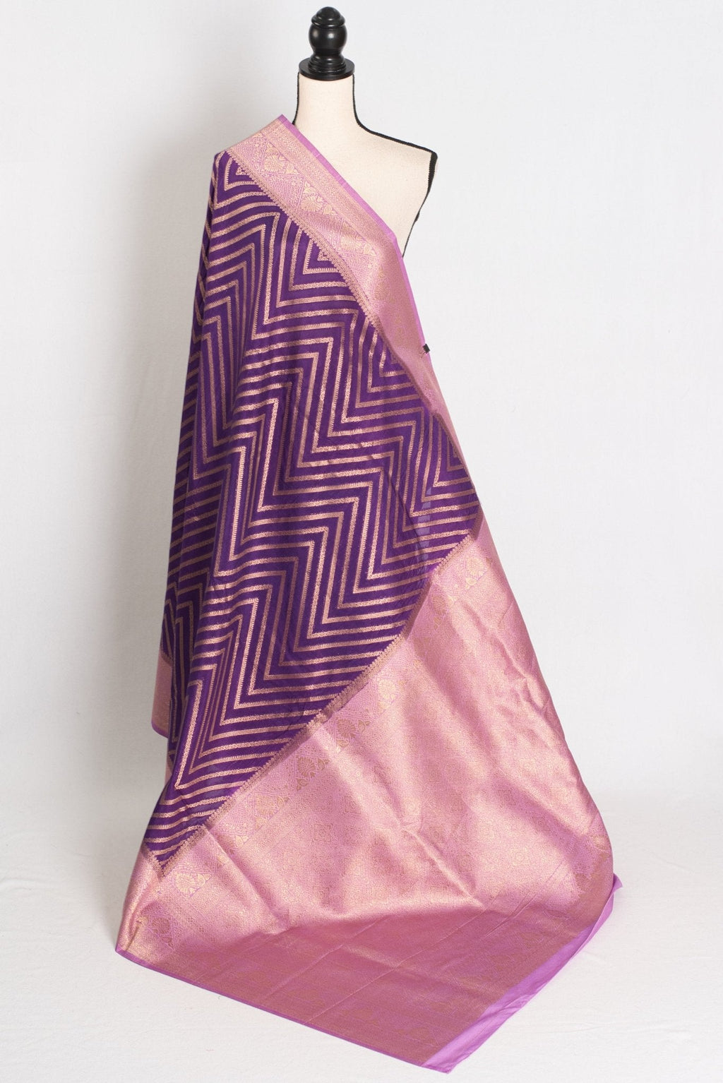 Naina : Purple and Mauve Semi Crepe Georgette Designer Banarasi Saree