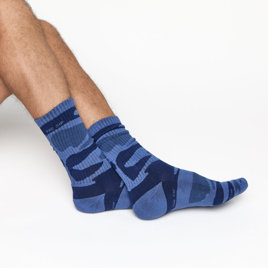 Navy Sip Camo Casual Crew Socks
