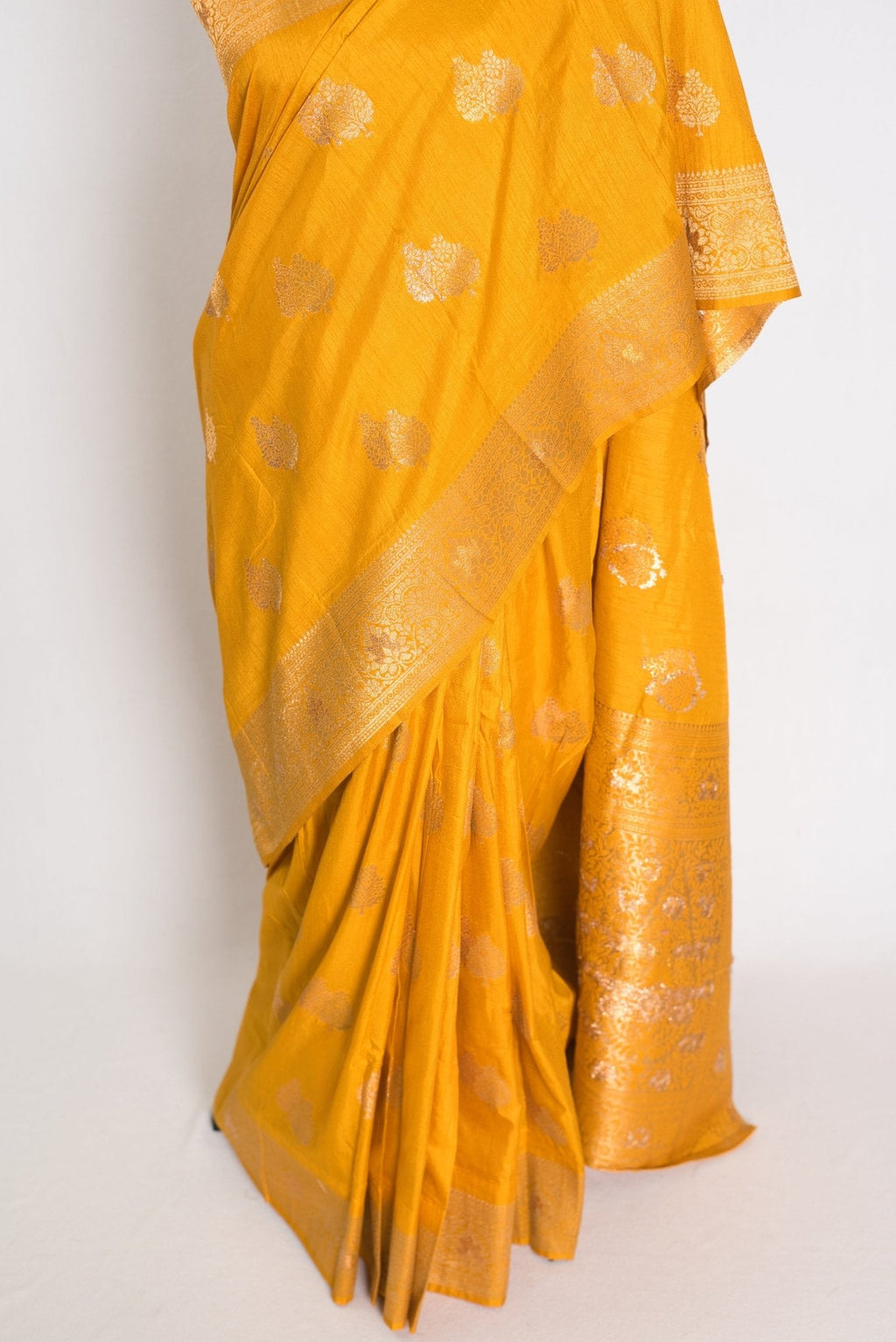 Roshni: Yellow & Gold Semi Tussar Banarasi Silk Saree | Budget-Friendly
